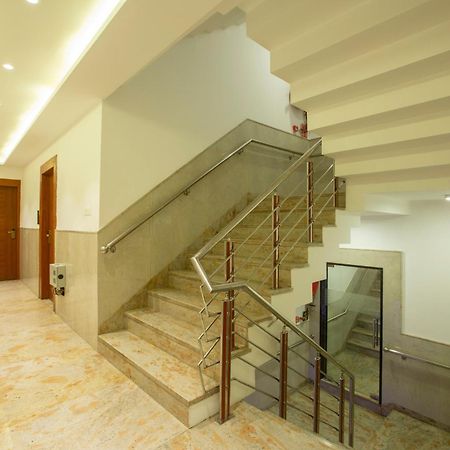 Hotel Arch Suites - Near Aerocity New Delhi Exterior foto
