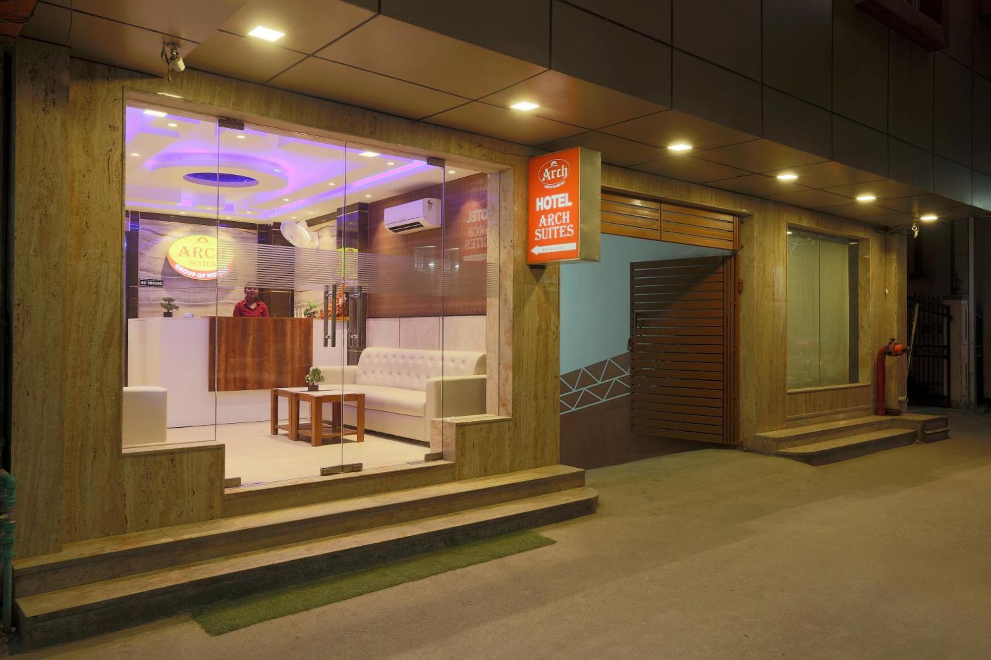 Hotel Arch Suites - Near Aerocity New Delhi Exterior foto