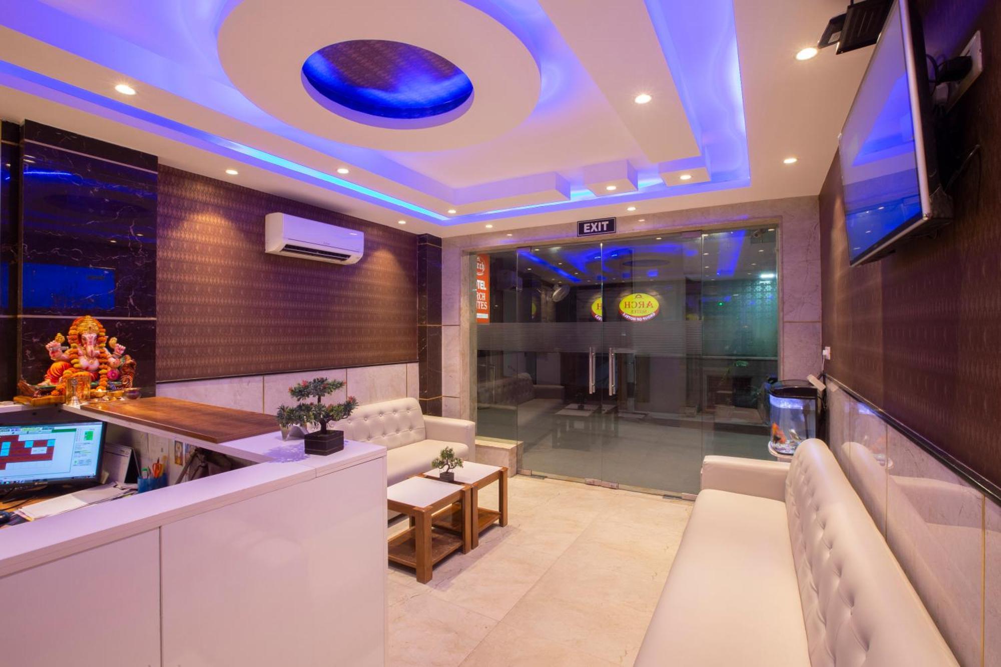 Hotel Arch Suites - Near Aerocity New Delhi Exterior foto